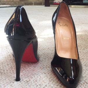 AUTHENTIC Christian Louboutin Patent Leather Pumps